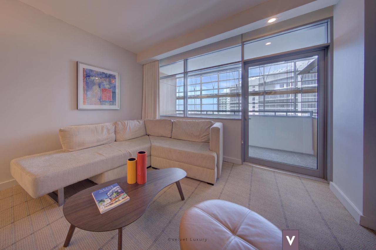 Conrad Miami Suites By Seven Екстериор снимка
